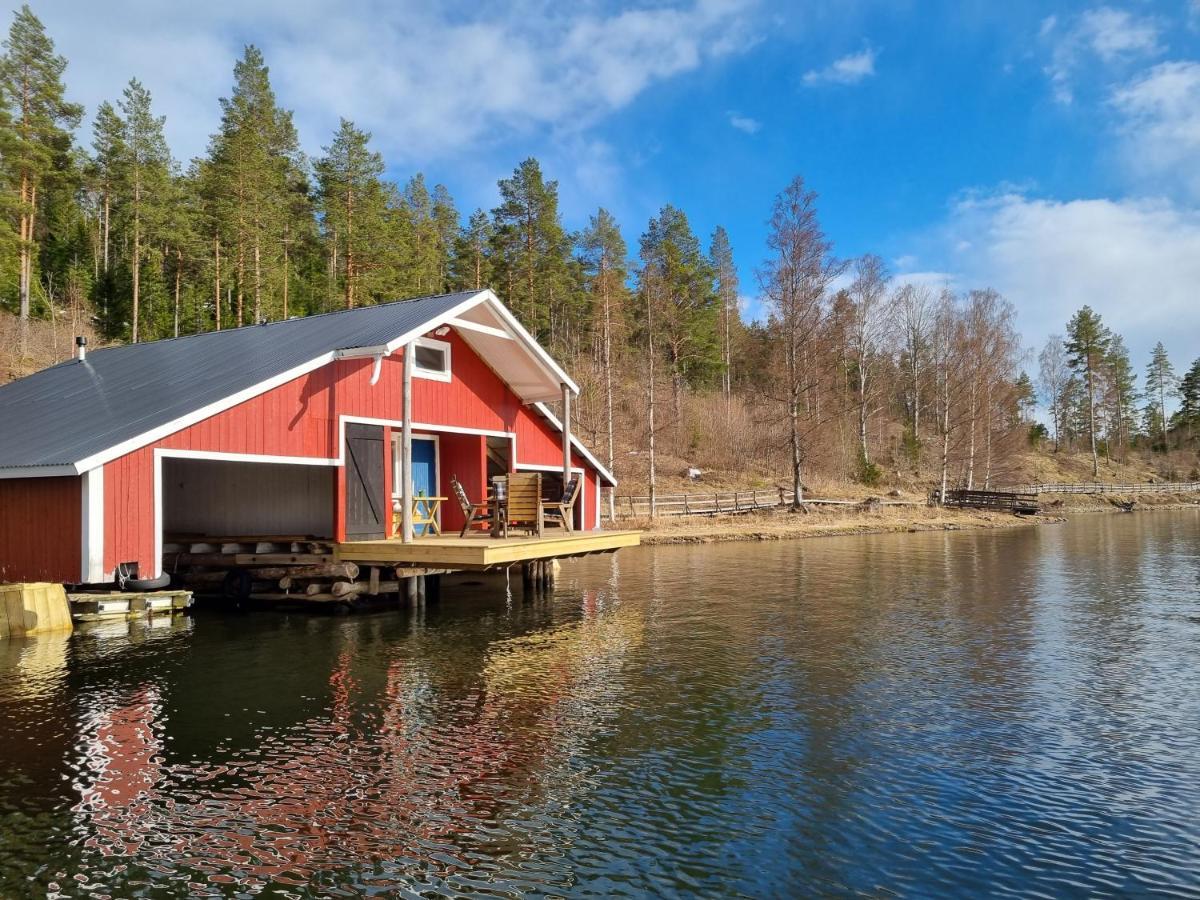 Villa Boathouse à Mjallom Extérieur photo